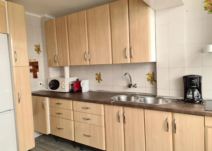 En Pleno Centro De Нерха